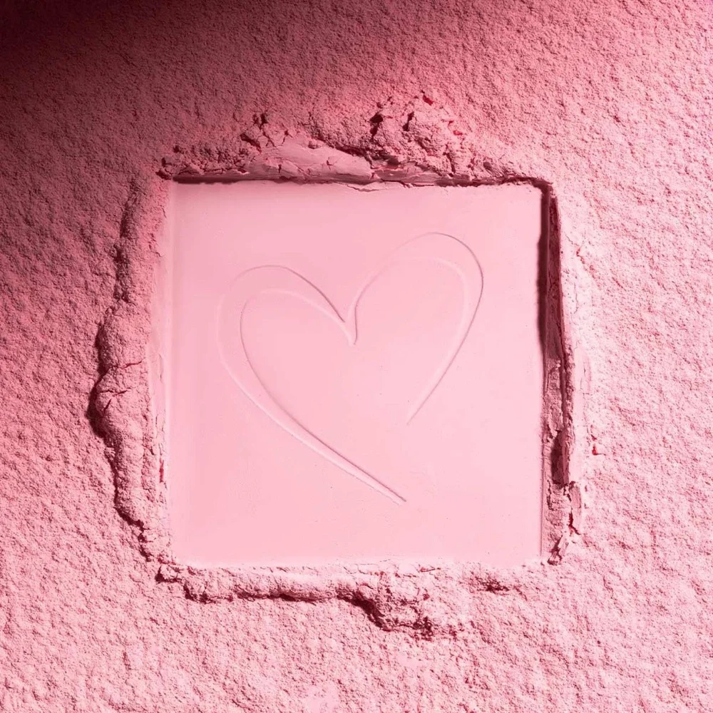 Beauty Creations Pink Cloud Bye Filter Loose Setting Powder- talc free, blurring